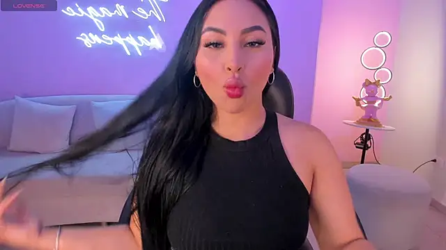 MiaRoberts1 online show from October 25, 12:34 pm