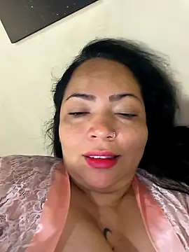 Snapshot of NIKOLE1301 chatting on January 17, 3:06 pm NIKOLE1301 online show from January 17, 3:06 pm