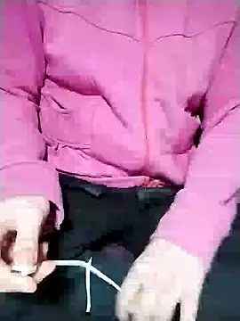 loveyou246 online show from January 10, 1:09 pm