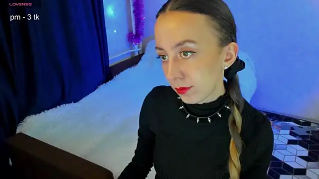 CurlySteph online show from January 11, 9:46 pm