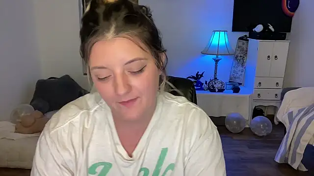 magicsparkles online show from December 5, 3:59 am