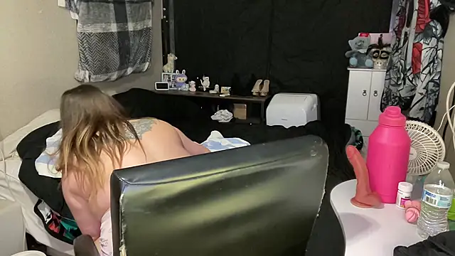 magicsparkles online show from January 16, 2:15 am