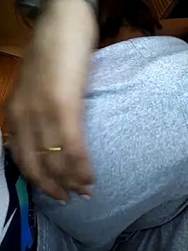 Colombiana219 online show from March 26, 2:06 am