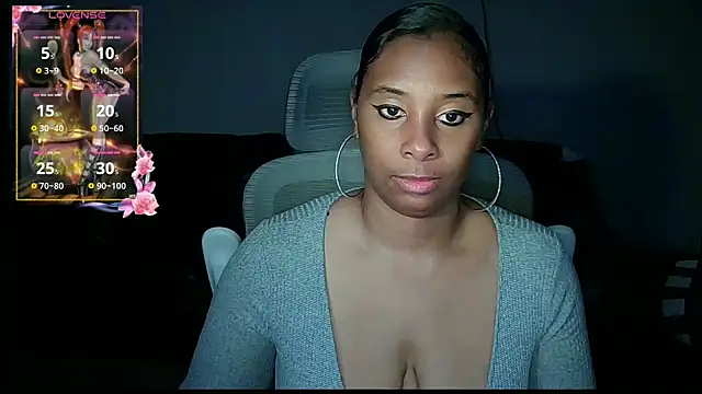 Snapshot of sassyslayz chatting on October 17, 2:48 am sassyslayz online show from October 17, 2:48 am