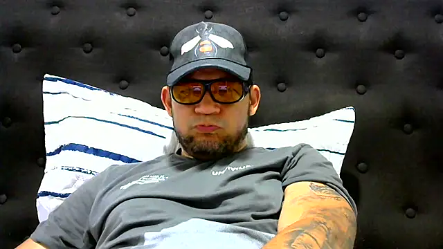 altenori112 online show from January 24, 7:28 pm