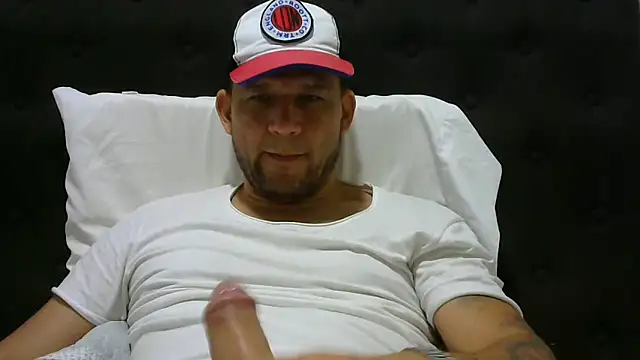 altenori112 online show from February 11, 12:49 am