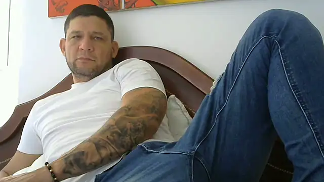 altenori112 online show from February 11, 4:46 pm