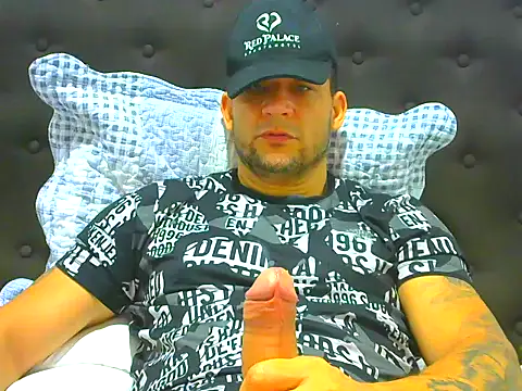 altenori112 online show from May 28, 12:46 pm