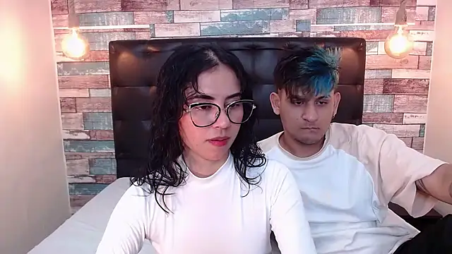 Dona and Carl online show from January 17, 4:22 pm