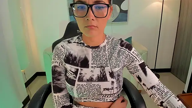 SaraParker  online show from November 30, 1:20 am