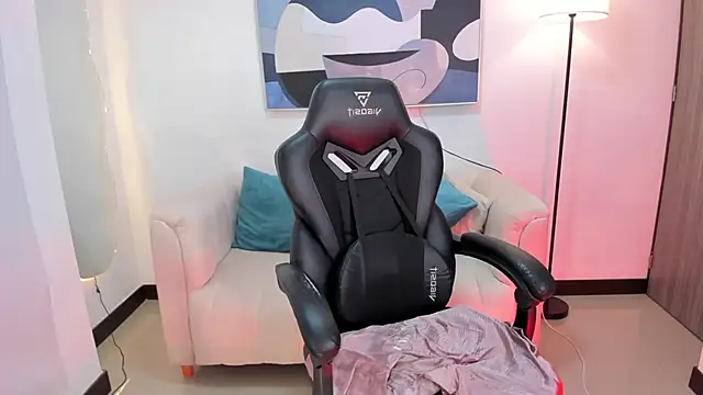 SaraParker  online show from February 19, 10:17 pm