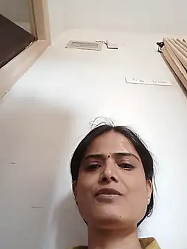 Snapshot of Manjushri35 chatting on January 23, 5:35 am Manjushri35 online show from January 23, 5:35 am