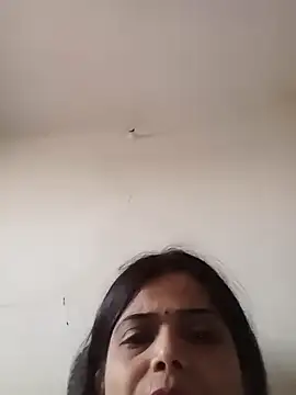 Snapshot of Manjushri35 chatting on February 21, 12:39 pm Manjushri35 online show from February 21, 12:39 pm