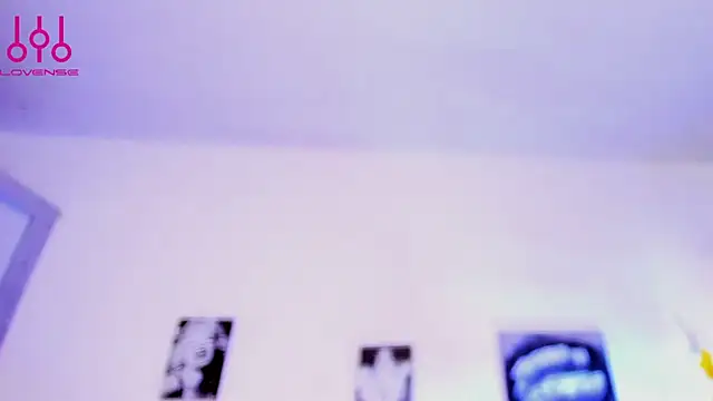 Snapshot of Sammybitchx chatting on July 9, 12:09 pm Sammybitchx online show from July 9, 12:09 pm