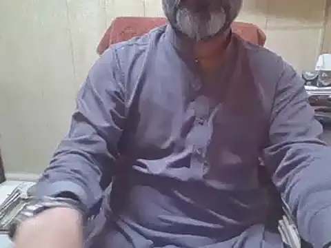 hairymaster95 online show from September 16, 3:51 am