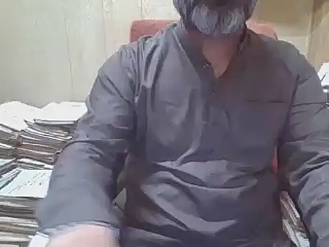 hairymaster95 online show from November 6, 4:13 am