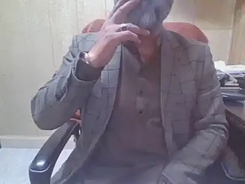 hairymaster95 online show from February 13, 4:52 am