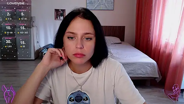 Snapshot of Megan_Nilson chatting on October 12, 7:18 am Megan Nilson online show from October 12, 7:18 am
