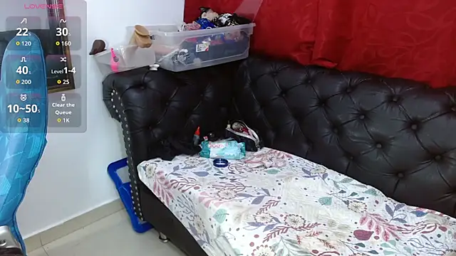 Kerly Doll online show from July 9, 11:14 am