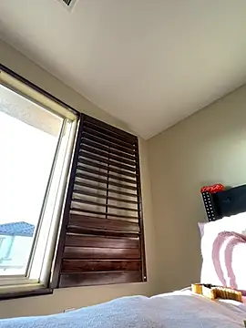 Cum2Charm online show from February 10, 3:32 pm