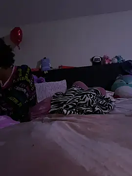 Cum2Charm online show from March 13, 11:30 am