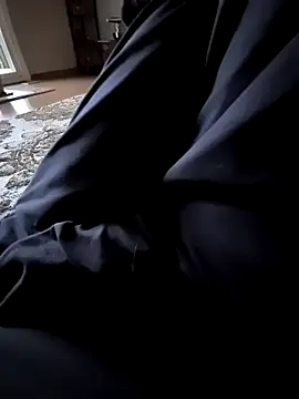 YourPersonall online show from November 22, 10:20 pm