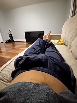 Snapshot of YourPersonall chatting on April 3, 2:53 am YourPersonall online show from April 3, 2:53 am