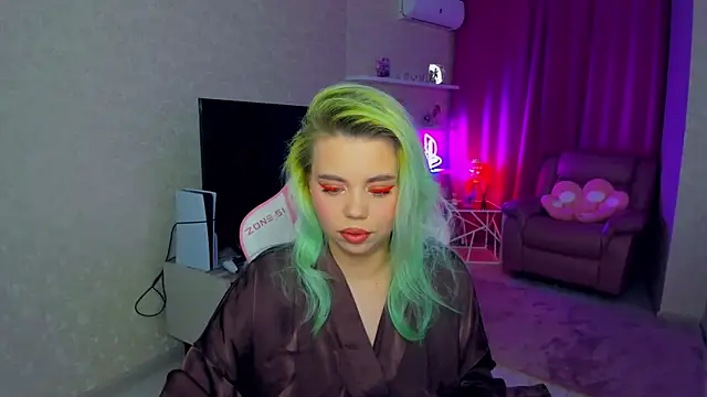 EnergyBunny 1 online show from November 12, 5:13 pm