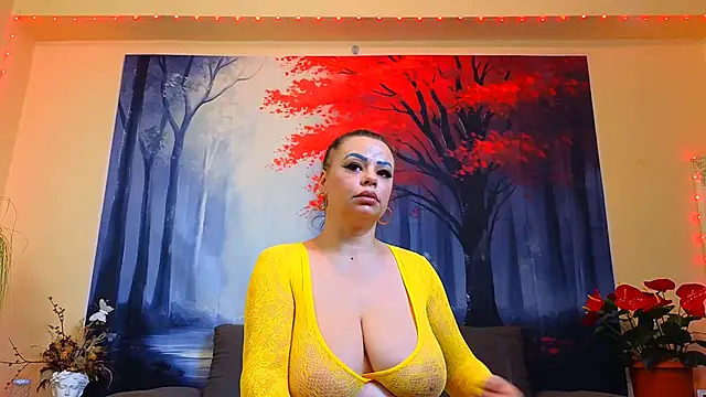 ElizabethEven online show from January 27, 9:33 pm