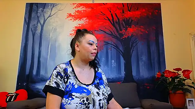 ElizabethEven online show from February 21, 5:13 am