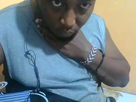 honeyswit online show from February 8, 9:07 pm