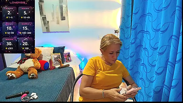 Naty Stone online show from December 9, 11:45 pm