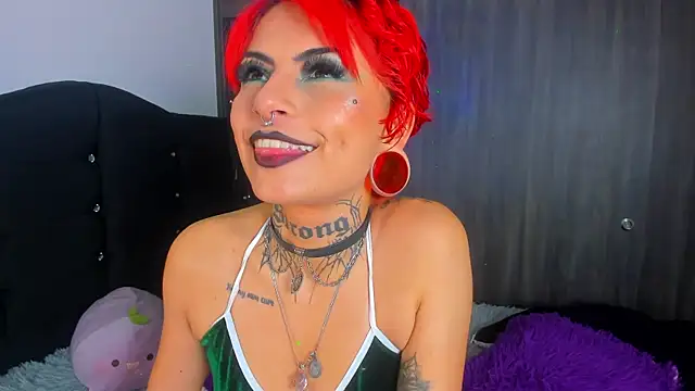 Rainnbow  online show from December 20, 4:20 am