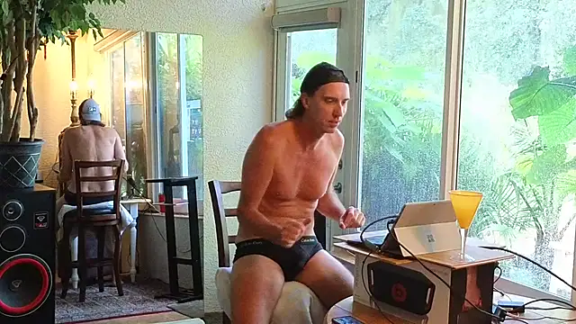 Snapshot of eliberator1777 chatting on October 10, 7:13 pm eliberator1777 online show from October 10, 7:13 pm