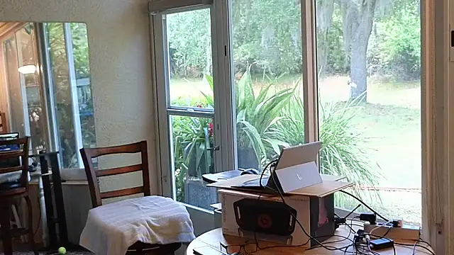 eliberator1777 online show from May 3, 5:41 pm