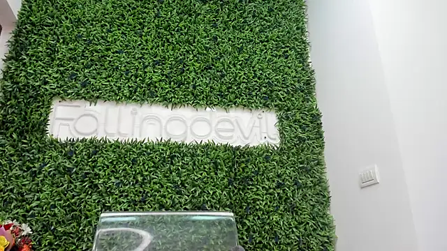 realhotfallingdevil online show from April 9, 5:07 am