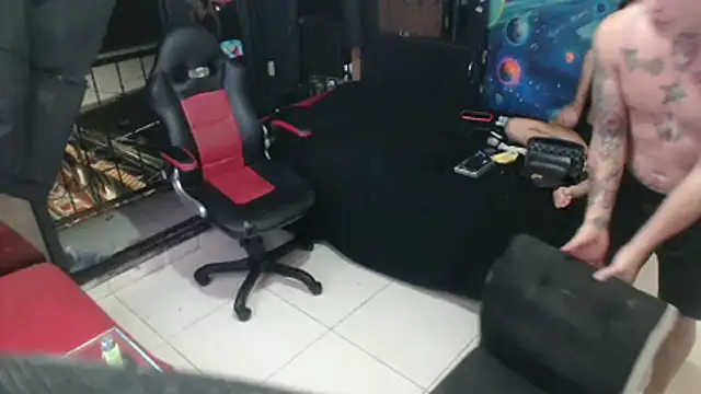 dounolimist777 online show from December 19, 3:35 am