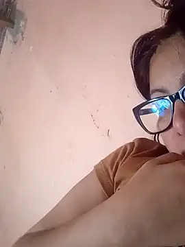 Anypink online show from November 10, 8:30 pm