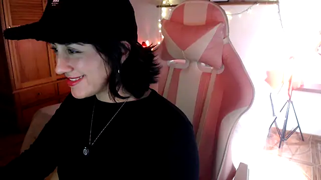 venus 666 online show from July 25, 7:00 pm