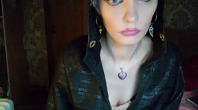 WildMissNiks online show from December 9, 11:36 am