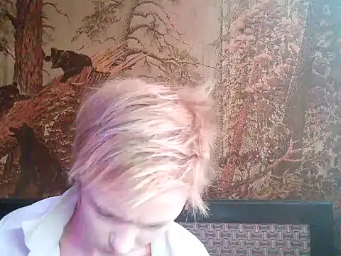 WildMissNiks online show from January 24, 10:11 am