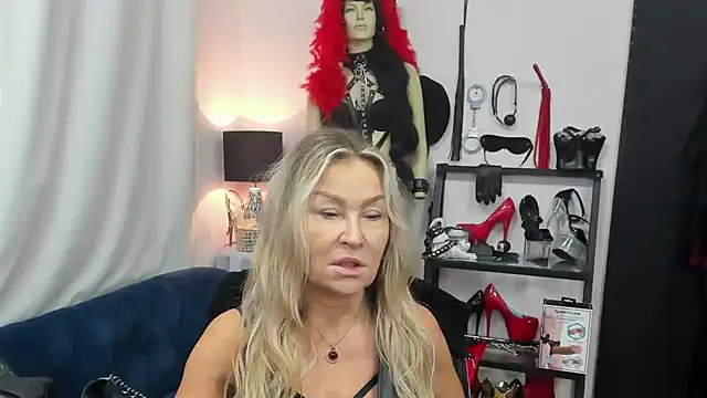 crystaLUX online show from October 21, 4:13 am