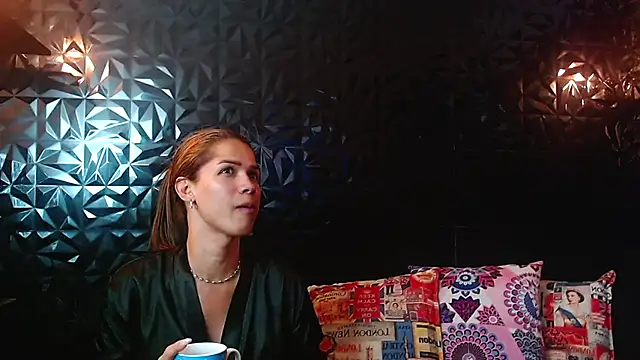 PINK  LOLA1 online show from November 15, 11:10 pm