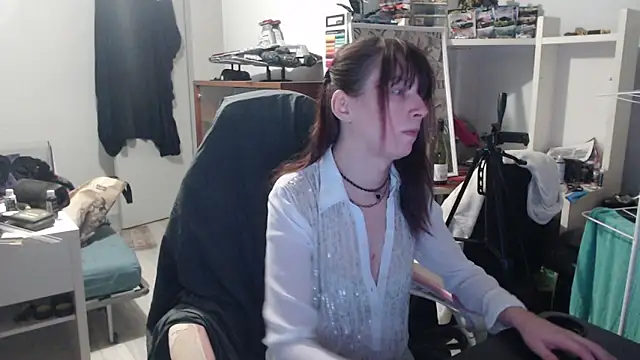 missthon0 online show from February 12, 1:39 pm