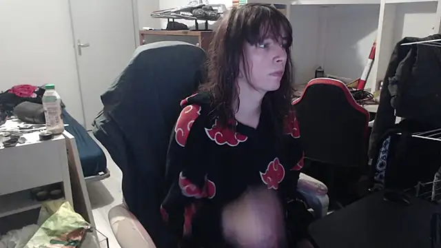 missthon0 online show from March 11, 11:49 am