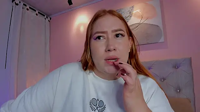 hannamartinn online show from November 7, 2:33 am