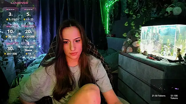 Snapshot of Selbi_Paine chatting on December 22, 12:29 am Selbi Paine online show from December 22, 12:29 am