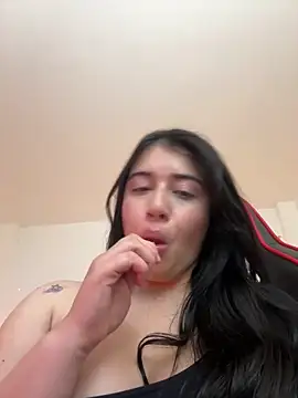 Snapshot of KallyMyller1 chatting on January 23, 10:33 pm KallyMyller1 online show from January 23, 10:33 pm