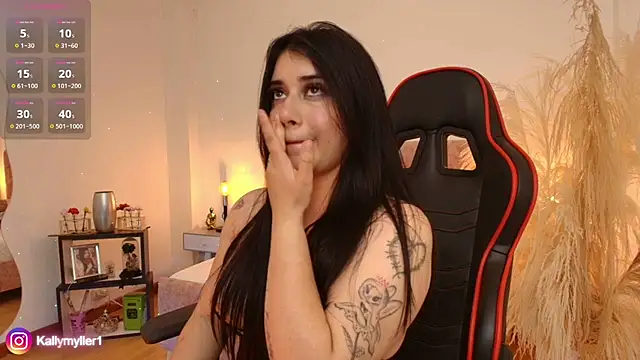 Snapshot of KallyMyller1 chatting on January 26, 1:09 am KallyMyller1 online show from January 26, 1:09 am