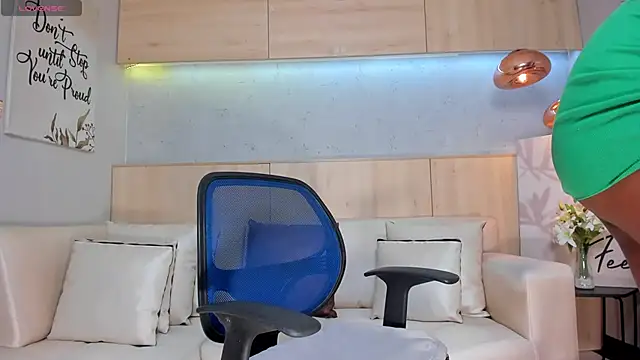 maryevans  online show from March 15, 12:02 pm